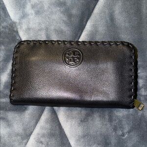 Tory Burch Black Leather Wallet